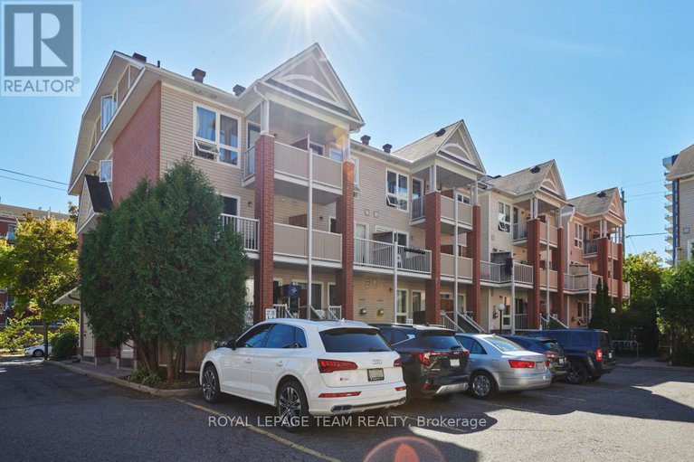 28933670/299-nepean-street/ottawa-centre/ottawa/ontario/K1R5G2_25