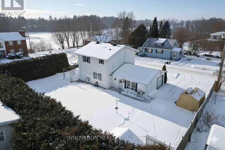 29218355/108-crossland-drive/fitzroy/ottawa/ontario/K0A1X0_8