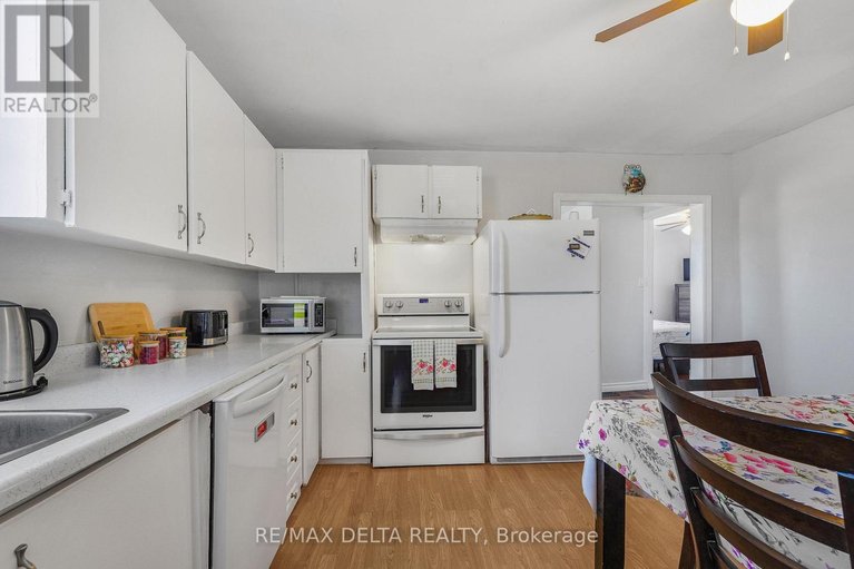 29639068/3697-etienne-road/cumberland-west/ottawa/ontario/K0A3E0_11