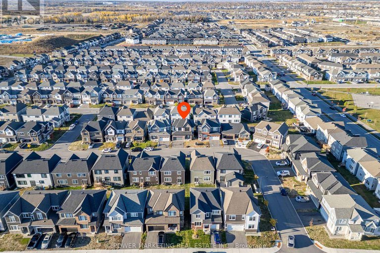 29185572/228-appalachian-circle/half-moon-bay/ottawa/ontario/K2J6X4_33