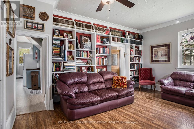 28303793/2296-south-lavant-road/lanark-highlands-dalhousie-twp/lanark-highlands/ontario/K0G1K0_15