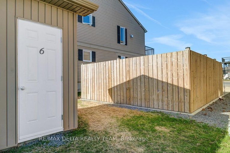 29669163/111-189-eliot-street/town-of-rockland/clarence-rockland/ontario/K4K0G4_31