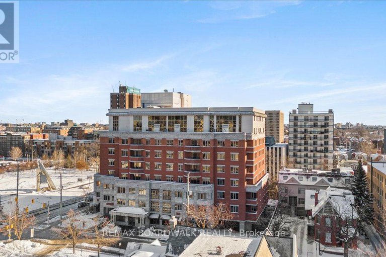 29332686/ph804-320-mcleod-street/ottawa-centre/ottawa/ontario/K2P1A3_45