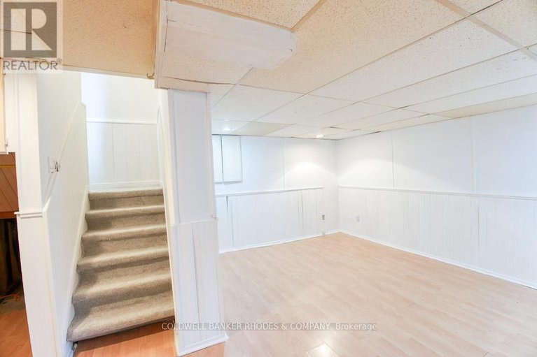 29026241/18-6475-colony-square/convent-glen-north/ottawa/ontario/K1C3E1_20