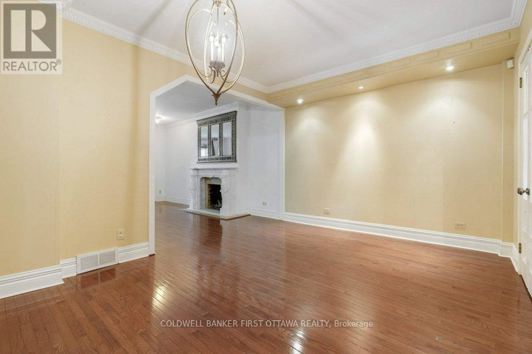 28976425/543-besserer-street/sandy-hill/ottawa/ontario/K1N6C6_9