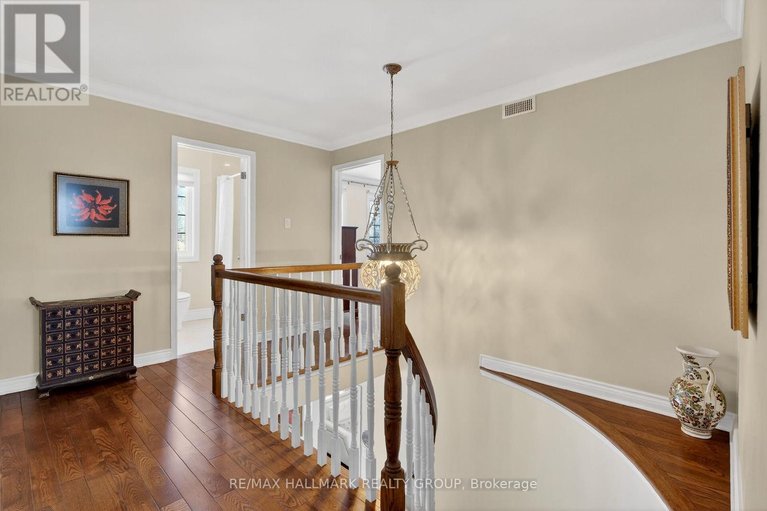 29622542/1372-jules-leger-drive/cumberland-ridge/ottawa/ontario/K4C1E2_19