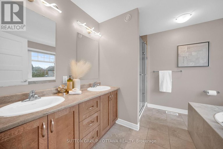 29129428/412-odessa-way/cedargrovefraserdale/ottawa/ontario/K2J5X7_26