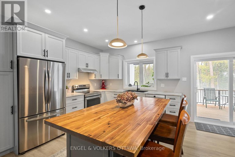 28406247/397-lime-kiln-road/horton-twp/horton/ontario/K7V3Z4_14