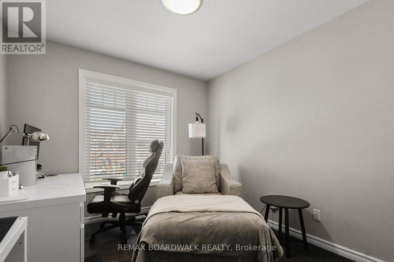 29665086/249-garrity-crescent/strandherd/ottawa/ontario/K2J3T6_19