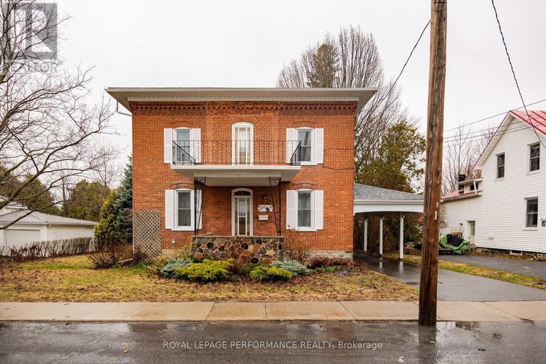 29632412/11-peter-street/maxville/north-glengarry/ontario/K0C1T0_2