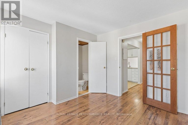 29515522/26-1096-blasdell-avenue/manor-park/ottawa/ontario/K1K0C3_7