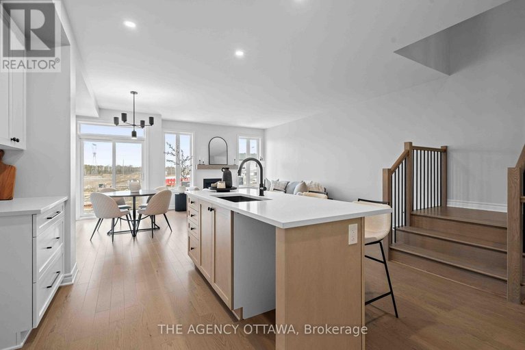 29293576/1150-cope-drive/stittsville-south/ottawa/ontario/K2S3C3_12