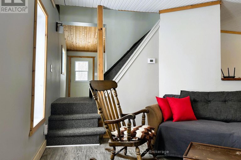 29413176/10030-glen-stewart-road/south-dundas-matilda-twp/south-dundas/ontario/K0E1C0_11