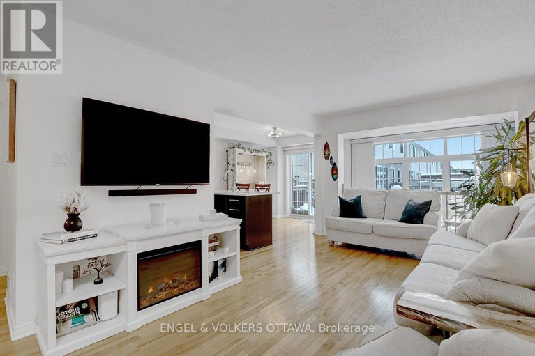 29355426/308-tabaret-street/emerald-meadowstrailwest/ottawa/ontario/K2M0B8_10