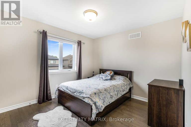 28798910/700-namur-street/embrun/russell/ontario/K0A1W0_27