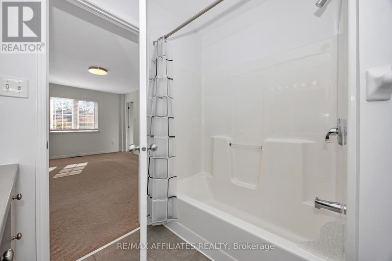 28998988/17-kirkstone-private-e/stonebridge/ottawa/ontario/K2J5E7_21