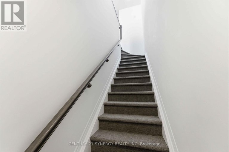 29477577/c-60-jaguar-private/stittsville-south/ottawa/ontario/K2V0J2_5