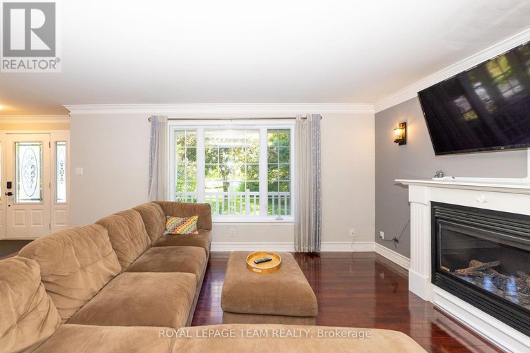 28875256/154-cardinal-crescent/clarencerockland-twp/clarence-rockland/ontario/K4K1K9_8