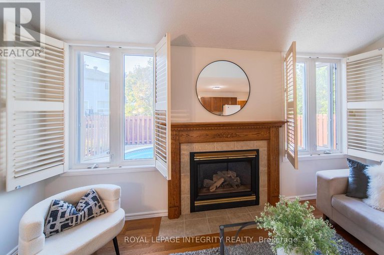 28908572/1266-famlit-court/beacon-hill-south/ottawa/ontario/K1J9A2_16