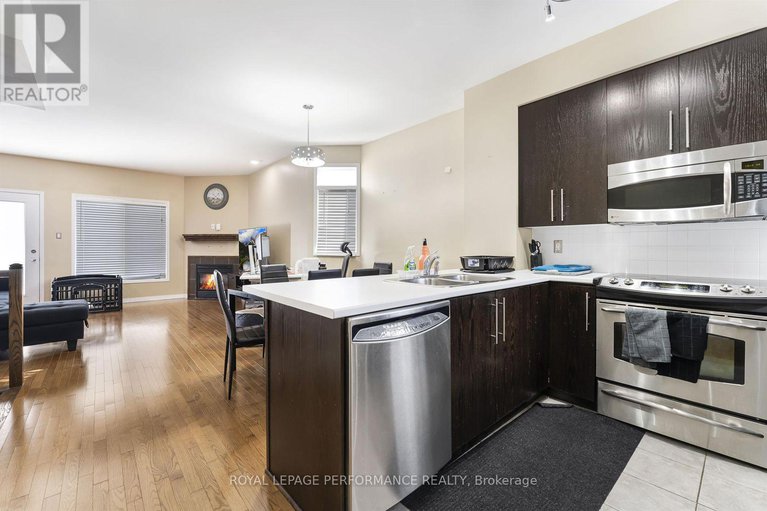 28836718/961-cummings-avenue/cyrville/ottawa/ontario/K1J7R9_3