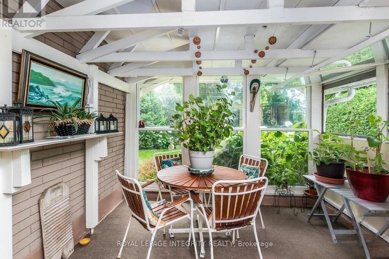 29397623/1838-louisiana-avenue/urbandale-acres/ottawa/ontario/K1H6V1_25