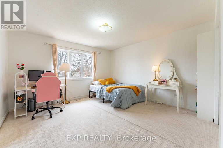 28360467/15-mayford-avenue/barrhaven-east/ottawa/ontario/K2G6A7_28