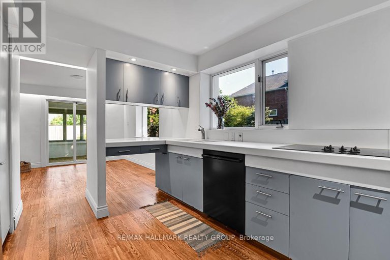 28631484/33-rockcliffe-way/lindenlea/ottawa/ontario/K1M1B3_11