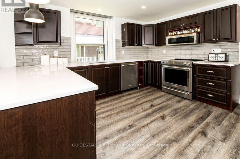 28536077/227-prescott-street/kemptville/north-grenville/ontario/K0G1J0_12