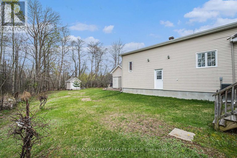 29027545/4633-albion-road/blossom-parkkemp-parkfindlay-creek/ottawa/ontario/K1X1A4_41