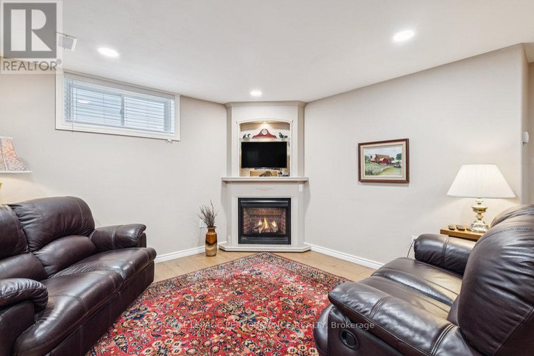 29118234/7051-donwel-drive/greely/ottawa/ontario/K4P1M7_23