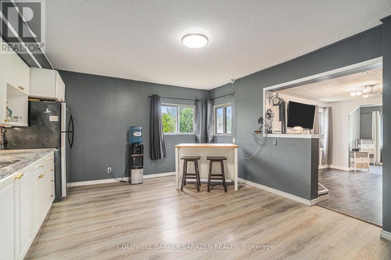28431924/215-division-street-s/mcnabbraeside-twps/mcnabbraeside/ontario/K7S3C7_10