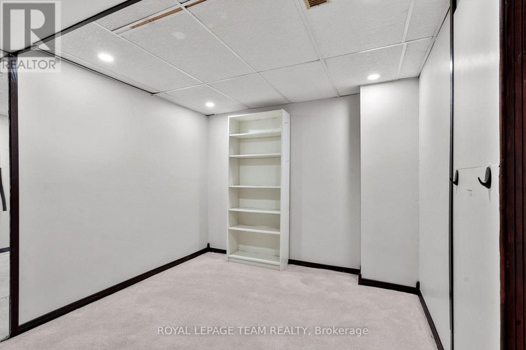 28651706/41-peterson-place/katimavik/ottawa/ontario/K2L4A8_35