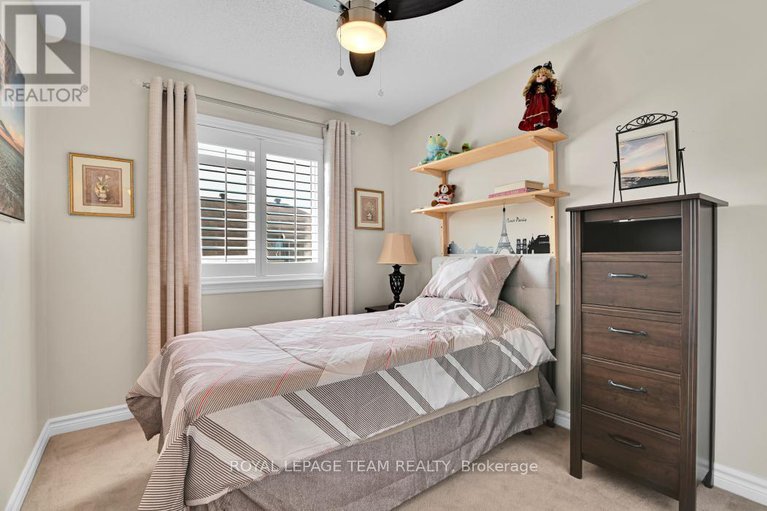 28433708/135-jersey-tea-circle/riverside-southgloucester-glen/ottawa/ontario/K1V2L3_25