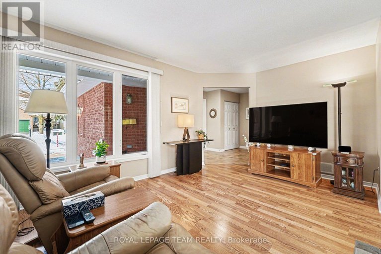 29508813/90-moresby-drive/bridlewood/ottawa/ontario/K2M2J6_5