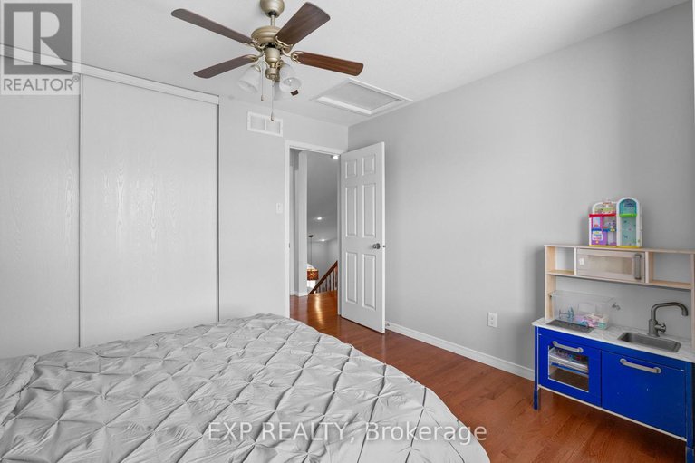 28687112/111-coursier-crescent/avalon-east/ottawa/ontario/K4A4N4_34