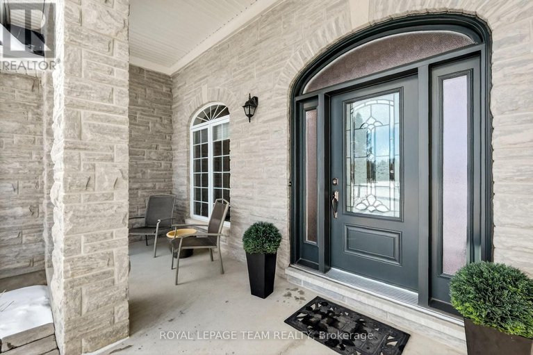 29379495/1611-landel-drive/rural-kanata-central/ottawa/ontario/K2W1C2_7