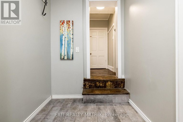 29086083/107-george-street/lanark-highlands-lanark-village/lanark-highlands/ontario/K0G1K0_7