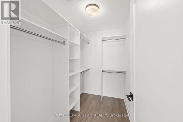 29368968/1064-moore-street/brockville/brockville/ontario/K6V0H2_29