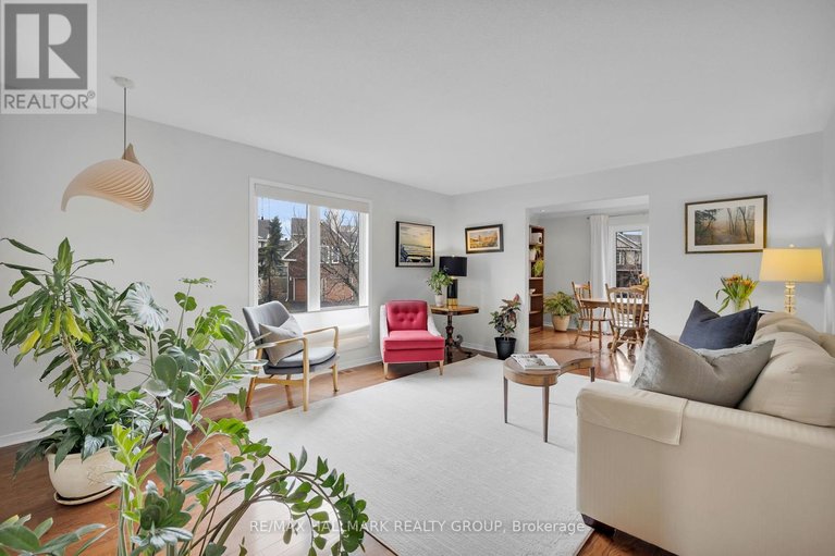 29606718/38-briermoor-crescent/hunt-club-parkgreenboro/ottawa/ontario/K1T3G4_5