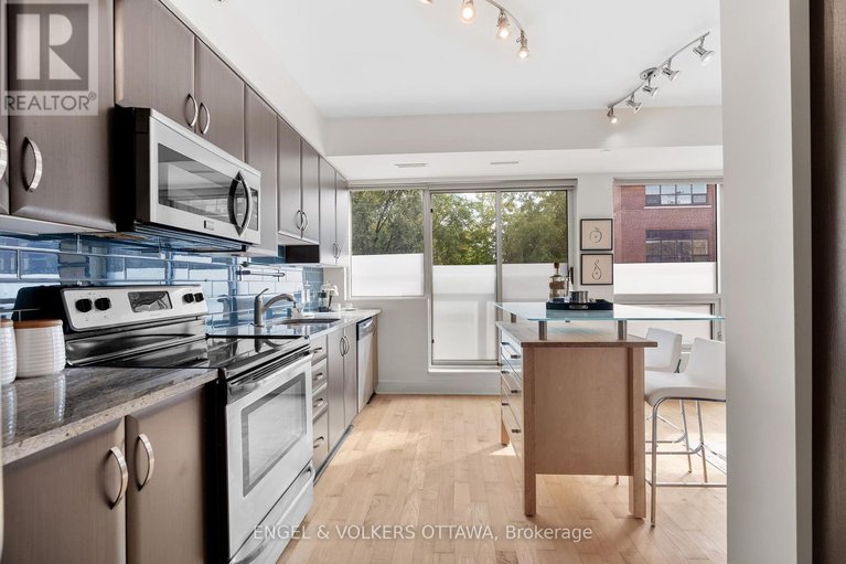 28758017/106-390-booth-street/west-centre-town/ottawa/ontario/K1R7K6_19