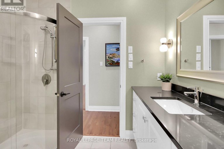 29372616/6196-elkwood-drive/greely/ottawa/ontario/K4P1M9_37