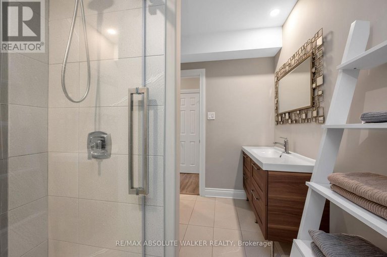 28412580/185-glenncastle-drive/carp/ottawa/ontario/K0A1L0_34