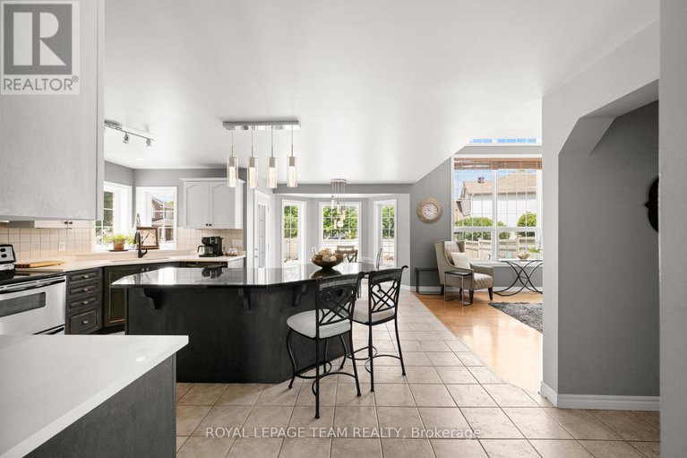 28671213/41-blackshire-circle/stonebridge/ottawa/ontario/K2J5M2_8