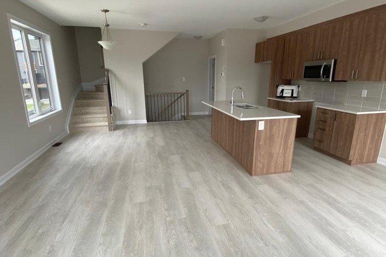 28933930/348-raheen-court-ottawa-circuit/half-moon-bay/ottawa/ontario/K2C3H2_16