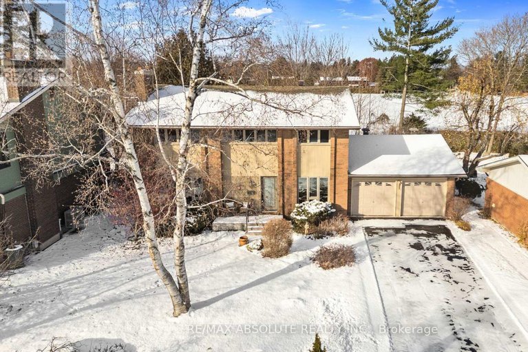 29046801/22-banting-crescent/beaverbrook/ottawa/ontario/K2K1P4_2