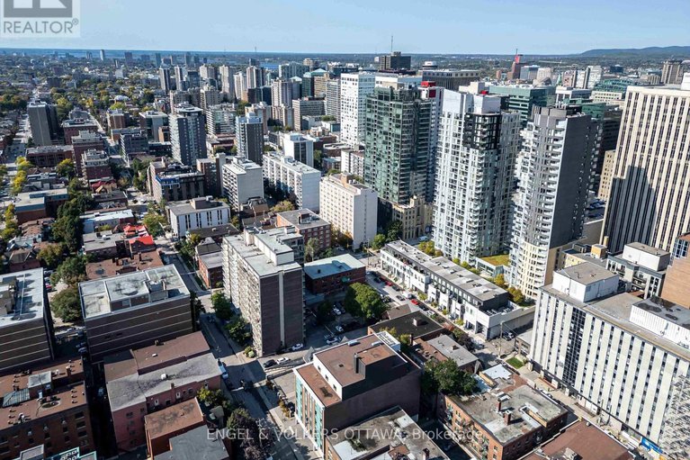 29605775/202-197-lisgar-street/ottawa-centre/ottawa/ontario/K2P0C3_46