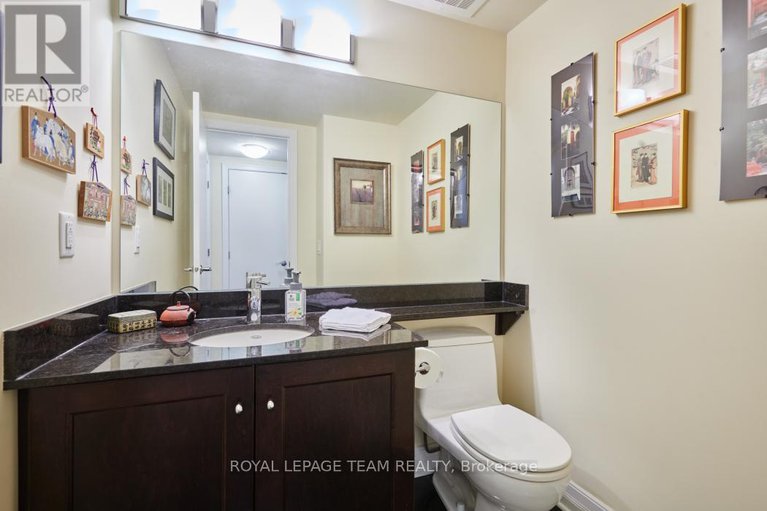 28815595/7-775-richmond-road-n/woodroffe/ottawa/ontario/K2A0G7_11