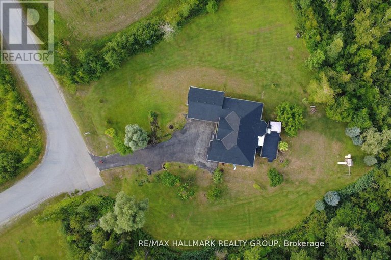28989669/11-rideau-crossing-crescent/north-grenville-twp-kemptville-east/north-grenville/ontario/K0G1J0_37