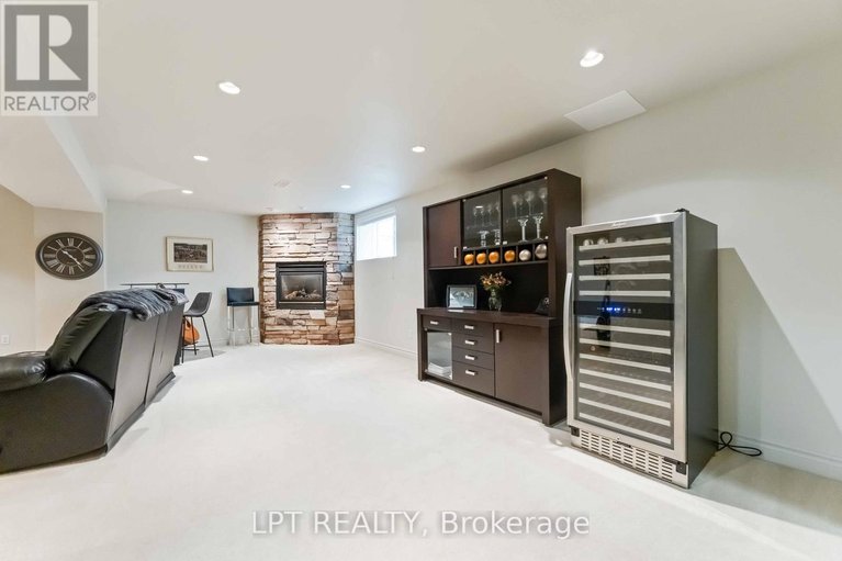 28790403/156-riverstone-drive/stonebridge/ottawa/ontario/K2J5E4_28