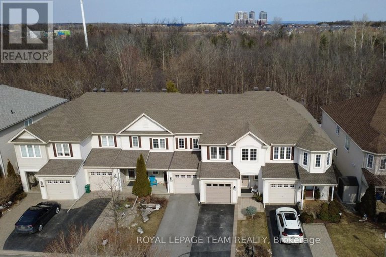 29540962/19-fieldberry-private/stonebridge/ottawa/ontario/K2J5E7_1